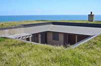 CLIFFTOP HOUSE, MURIWAI BEACH